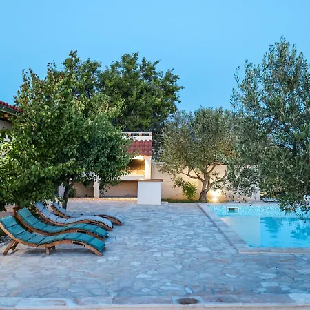 Milica Appartement *