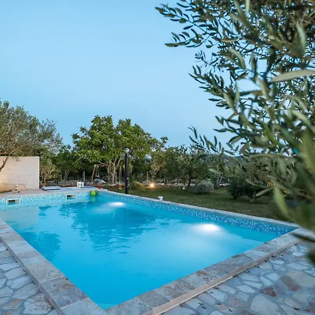 Apartament Milica
