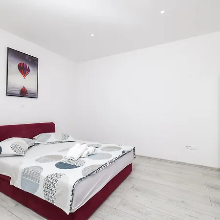 Apartament Milica